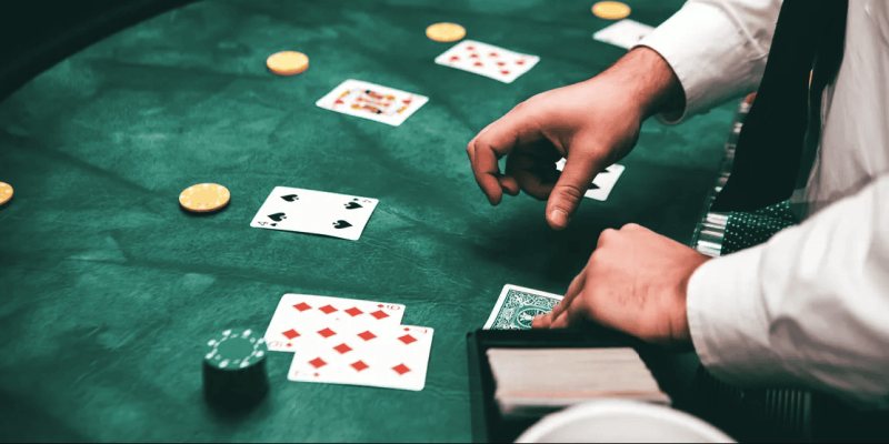 Blackjack - TrÃ² chÆ¡i bÃ i cÃ¡ cÆ°á»£c háº¥p dáº«n táº¡i nhÃ  cÃ¡i AE888
